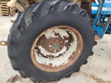 Ford 4600 Rear Wheel Rim And Tyre 16.9 R30  1975,1976,1977,1978,1979,1980,1981Ford 2600, 3600, 4600, 4000 Rear Wheel Rim And Tyre 16.9 R30 16.9 R30  2000 3000 4000 2600 3600 4600 
16.9 R30

On Ford 4600,
8 Wheels studs

Wide type

excellent condition 1437-070225-154047076 GOOD