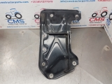 New Holland T5.95 Muffler Bracket LHS 84529547  2013,2014,2015,2016,2017,2018,2019,2020,2021,2022,2023,2024,2025New Holland Case T5.95, T5.75, Case Farmall Series Muffler Bracket LHS 84529547 84529547  105A 105U 115A 115U 85A 95A 95U T4.105  T4.115  T4.75  T4.85  T4.95  T5.105  T5.105 Electro Command  T5.115  T5.115 Electro Command  T5.75  T5.85  T5.95  TD5.105  TD5.115  TD5.85  TD5.95 Muffler Bracket LHS

Removed From: T5.95

Part Number: 84529547
 1437-090822-164701095 VERY GOOD