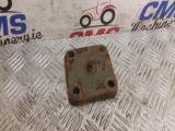 MASSEY FERGUSON 699 King Pin Cover Front Axle 3426093M1  1984,1985,1986Massey Ferguson 699 King Pin Cover Front Axle 4WD 3426093M1  3426093M1  699 King Pin Cover Front Axle
3426093M1
 To fit Massey Ferguson 699 4WD and another.
 Please check by description. 1437-110418-155547053 VERY GOOD