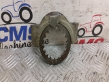 MASSEY FERGUSON 699 Differential Bearing Carrier Front 4WD Axle 00000000  1984,1985,1986Massey Ferguson  699 Differential Bearing Carrier Front 4WD Axle  00000000  699 Differential Bearing Carrier Front 4WD Axle 
To fit Massey Ferguson 699 4WD and another.
Please check by photos. 1437-110418-161634077 VERY GOOD