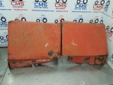 Massey Ferguson 690 Extension Fender Pair 1682803M1, 1682804M1  1975,1976,1977,1978,1979,1980,1981,1982,1983,1984,1985,1986,1987,1988,1989,1990Massey Ferguson 690, 1004, 698 Extension Fender Pair 1682803M1, 1682804M1  1682803M1, 1682804M1  1004  698T  675 690 698 699 Extension Fender Pair

Removed From: MF690
Please check condition by the photos, a bit rusty

Part Number: 1682803M1, 1682804M1
 1437-130323-164741047 GOOD