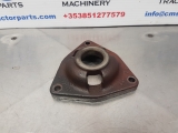 Fiat 70-90 Transmission Cover 5117552  1984,1985,1986,1987,1988,1989,1990,1991,1992Fiat 70-90, 90, 88, 93, 94 Series, Transmission Cover 5117552 5117552  75U 80U 85U 90U 95U JX100U JX1070U JX1080U JX1090U 55-88 55-88DT 60-88 60-88DT 65-88 65-88DT 70-88 70-88DT 80-88 80-88DT 55-90 55-90DT 60-90 60-90DT 65-90 65-90DT 70-90 70-90DT 80-90 80-90DT 85-90 85-90DT 60-93 60-93DT 65-93 65-93DT 72-93 72-93DT 82-93 82-93DT 88-93 88-93DT 60-94 60-94DT 65-94 65-94DT 72-94 72-94DT 82-94 82-94DT 88-94 88-94DT L60 L65 L75 L80 L85 L90 L95 4635 4835 5635 6635 7635 T5030  T5040  T5050  TL100  TL60 TL65 TL70  TL75 TL80  TL85 TL90 TL95 TL70A  TL80A  TL90A TL60E TL75E TL85E TL95E Transmission Cover
Removed From: 70-90

Part Number: 5117552 1437-170523-103837053 GOOD