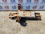 Massey Ferguson 390, 690, 675 Pick Up Hitch Complete For Parts 886230M1  Massey Ferguson 135, 390, 690, 675 Pick Up Hitch Complete For Parts 886230M1  886230M1  135 390 675 690 698 699 Pick up Hitch NOT COMPLETE

Please check condition by the picures


Part number for reference only: 886230M1




 1437-200524-12104902 GOOD