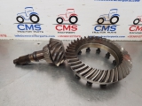 Jcb 1135 Rear Axle Bevel Gear 454/09701, 454/09702, 458/70086, 458/70286, 454/29940  1990,1991,1992,1993,1994,1995,1996,1997,1998,1999,2000,2001,2002,2003,2004,2005,2006,2007,2008,2009Jcb Fastrac 2115, 3155,2135 Rear Axle Bevel Gear 454/09701, 454/09702, 458/70086 454/09701, 454/09702, 458/70086, 458/70286, 454/29940  1135 2115 2125 3155 Rear Axle Bevel Gear 13X40

Please check condition by the pictures, some rust on the crown

Stamped Number: 454/09701, 454/09702
Part Numbers : 458/70086, 458/70286, 454/29940



 1437-210824-154717086 VERY GOOD