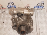 New Holland 7840 Hydraulic pump not complete 81871528  1991,1992,1993,1994,1995,1996,1997,1998New Holland 40 and TS Hydraulic pump not complete 81871528  81871528  5640 6640 7640 7740 7840 8240 8340 TS100  TS110  TS115  TS90  Hydraulic pump
For parts only. Not complete.

To fit Ford New Holland 
5640, 6640, 6640O, 7740, 7740O , 7840, 8240,8340, TS90, TS100, TS110, TS115, 
Part is not complete 1437-240118-103907070 GOOD