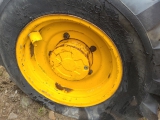 Jcb 533-105 FRONT AXLE HUB RHS COMPLETE 453/23102, 453/23303, 450/12416, 816/M3848, 450/10206, 450/10205, 450/12403, 454/07401  2003,2004,2005,2006,2007,2008,2009,2010,2011,2012Jcb 533-105 FRONT AXLE HUB RHS COMPLETE 453/23102, 453/23303, 450/12416 453/23102, 453/23303, 450/12416, 816/M3848, 450/10206, 450/10205, 450/12403, 454/07401  530 533-105 535 535-95 535-95 540 FRONT AXLE HUB RHS COMPLETE

on JCB 533-105

Part Numbers:
Front Axle Swivel Housing RHS: 453/23102, 453/23303,
Hat, Planetary Carrier: 450/12401, 450/10216, 450/12416, 816/M3848,
Planetary Gear: 450/10206,
Annular gear 450/10205,
Sun Gear: 450/12403, 454/07401,
Hub Bolt Plate: 450/10221, 458/20403, 458/20446,





 1437-260325-155050-47 GOOD