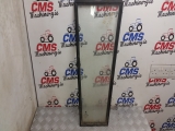 Ford 6610 Cab Low Panel Glass with Frame RH 83931985  1982,1983,1984,1985,1986,1987,1988,1989,1990,1991,1992,1993Ford New Holland Cab Low Panel Glass with Frame RH 83931985 E2NN94000R68AA  83931985   2310 2610 2810 2910 3610 3910 4110 4610 5110 5610 6410 6610 6710 6810 7410 7610 230 234 234 334 335 To fit all Ford New Holland models with LP cab:
10 Series:
7610, 7710, 6810, 6710, 7410, 6610, 6410, 5610, 5110
3 Cyl Ag:
3610, 3910, 4110, 334, 4110, 4610, 3610, 530, 335, 2610, 2910, 2810, 2310, 234, 4110, 230.

83931985 E2NN94000R68AA
 1437-290118-125137070 VERY GOOD