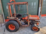 Kubota B2150 Breaking For Spares  1988,1989,1990,1991,1992,1993,1994,1995,1996   B2100 B2150  1437-101024-164037170 Used