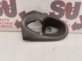 Ford Transit 260 Swb Td 2000-2006 Interior Door Handle Surround (passenger Side) 2000,2001,2002,2003,2004,2005,2006Ford Transit mk6 00-06 n/s near passenger left Interior Door Handle Surround yc15v22621aew     GOOD