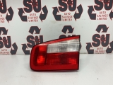 Renault Laguna Privilege 16v E3 4 Dohc Hatchback 5 Doors 2002-2007 REAR/TAIL LIGHT ON TAILGATE (DRIVERS SIDE) 8200002476 2002,2003,2004,2005,2006,2007Renault Laguna Hatchback 5 Door 02-07 o/s off driver right inner tail light lamp 8200002476     GOOD