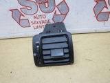 Mercedes Ml W163 1998-2001 VENT (DRIVER SIDE) 1998,1999,2000,2001Mercedes Ml W163 1998-2001 o/s off driver right front dash Vent A1638300254     GOOD