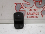 Vauxhall Corsa D 5 Door Hatchback 2006-2011 ELECTRIC WINDOW SWITCH (FRONT DRIVER SIDE) 16774010 2006,2007,2008,2009,2010,2011Vauxhall Corsa D 2006-2011 o/s off driver Electric Window Switch 16774010 16774010     GOOD