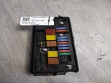 VAUXHALL VECTRA MK2 2000-2009 1.9 FUSE BOX (IN ENGINE BAY) 13170899 2000,2001,2002,2003,2004,2005,2006,2007,2008,2009VAUXHALL VECTRA MK2 2000-2009 1.9 FUSE BOX (IN ENGINE BAY) 13170899 13170899     Used