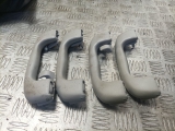 VAUXHALL INSIGNIA 2008-2017 FULL SET OF 4 GRAB HANDLES X4 2008,2009,2010,2011,2012,2013,2014,2015,2016,2017VAUXHALL INSIGNIA 2008-2017 FULL SET OF 4 GRAB HANDLES X4 5354926 5354926     Good