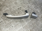 VAUXHALL INSIGNIA ESTATE 2008-2017 DOOR HANDLE EXTERIOR (FRONT PASSENGER SIDE) BLUE 13500026 2008,2009,2010,2011,2012,2013,2014,2015,2016,2017VAUXHALL INSIGNIA 08-17 DOOR HANDLE EXTERIOR FRONT PASSENGER SIDE IN SILVER 13500026     Good