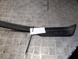 BMW 320 3 SERIES 2004-2011 DOOR SILL STEP PLATE (DRIVER SIDE REAR) 2004,2005,2006,2007,2008,2009,2010,2011BMW 320 3 SERIES 2004-2011 DOOR SILL STEP PLATE (DRIVER SIDE REAR) 51477172298 51477172298     Good