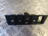 ROVER 200 SALOON 4 Door 1984-1989 CENTRE WINDOW SWITCHES DBP5925 1984,1985,1986,1987,1988,1989ROVER 200 SALOON 1984-1989 CENTRE DASH WINDOW SWITCHES + WINDOW LOCK DBP5925 DBP5925     Good