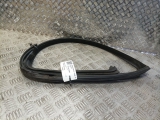 VAUXHALL VECTA C 2005-2008 5DR REAR OFFSIDE DRIVER SIDE WINDOW SEAL 2005,2006,2007,2008VAUXHALL VECTA C 2005-2008 5DR REAR OFFSIDE DRIVER SIDE WINDOW SEAL 24469417 24469417     Good
