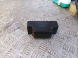 VAUXHALL ASTRA H MK5 2004-2012 FUSE BOX LID COVER 2004,2005,2006,2007,2008,2009,2010,2011,2012VAUXHALL ASTRA H MK5 2004-2012 FUSE BOX LID COVER 13129783 13129783     Good