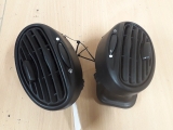 FORD Focus Mk1 1998-2004 DASHBOARD CENTRE MIDDLE HEATER AIR VENTS X 2 1998,1999,2000,2001,2002,2003,2004Ford Focus Mk1 98-04 DASHBOARD CENTRE MIDDLE HEATER AIR VENTS X 2 98AB19893AKW 98AB19893AKW     GOOD