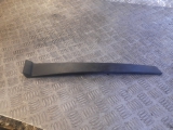 FORD FIESTA MK6 2001-2008 B PILLAR DOOR TRIM COVER (PASSENGER SIDE) 2001,2002,2003,2004,2005,2006,2007,2008FORD FIESTA MK6 01-08 B PILLAR DOOR TRIM COVER PASSENGER SIDE LEFT 2S61A220899AL 2S61 A220899 AL     Good