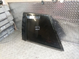 LAND ROVER RANGE ROVER 2002-2012 5DR QUARTER GLASS WINDOW (REAR PASSENGER SIDE NEARSIDE LEFT) 2002,2003,2004,2005,2006,2007,2008,2009,2010,2011,2012LAND ROVER RANGE ROVER 5DR QUARTER GLASS WINDOW (REAR PASSENGER SIDE LEFT)  E1 NO CODE     Good