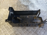 VAUXHALL INSIGNIA 2008-2014 BATTERY BOX TRAY HOLDER 2008,2009,2010,2011,2012,2013,2014VAUXHALL INSIGNIA 2008-2014 2.0 DIESEL BATTERY BOX TRAY HOLDER 22818746 22818746     Used