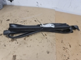 VAUXHALL INSIGNIA A ESTATE 2008-2017 5DR WINDOW RUNNER SEAL FRONT DRIVERS SIDE OFFSIDE RIGHT 2008,2009,2010,2011,2012,2013,2014,2015,2016,2017VAUXHALL INSIGNIA A ESTATE 08-2017 WINDOW RUNNER SEAL FRONT DRIVERS SIDE OFFSIDE 000205237     Used
