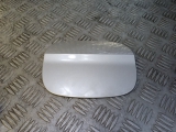 FORD MONDEO MK4 2007-2015 5DR FUEL FLAP COVER LID IN SILVER 2007,2008,2009,2010,2011,2012,2013,2014,2015FORD MONDEO MK4 2007-2015 5DR FUEL FLAP COVER LID IN SILVER       Good