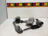 Vauxhall Corsa 3 Door Hatchback 2006-2014 Seat Belt - Driver Front 13225283 2006,2007,2008,2009,2010,2011,2012,2013,2014VAUXHALL CORSA DRIVER FRONT RIGHT SIDE SEAT BELT 13225283 2006-2014,  13225283     USED