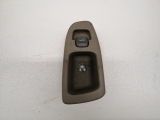 Volvo V40 1995-2004 Electric Window Switch (rear Passenger Side) 30638709 1995,1996,1997,1998,1999,2000,2001,2002,2003,2004Volvo V40 1995-2004 Electric Window Switch (rear Passenger Side) 30638709 30638709     FAIR