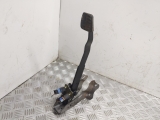 NISSAN TERRANO II 5DR 1997-2004 BRAKE PEDAL  1997,1998,1999,2000,2001,2002,2003,2004NISSAN TERRANO II 5DR 2004 BRAKE PEDAL       GOOD