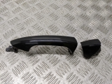 Mercedes C220 C-class W204 Saloon 4dr 2008-2014 DOOR HANDLE EXTERIOR (O/S REAR DRIVER) Black  2008,2009,2010,2011,2012,2013,2014Mercedes C220 C-class W204 Saloon 08-14 Exterior Handle (o/s Rear Driver) Black      GRADE B