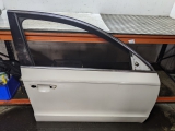 SKODA SUPERB S TDI MK2 HATCH 5DR 2008-2010 DOOR BARE (O/S FRONT DRIVER) WHITE 9P / F9E  2008,2009,2010SKODA SUPERB S TDI MK2 HATCH 5DR 2008-2010 DOOR BARE (O/S FRONT DRIVER) WHITE      GRADE B