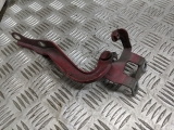 PEUGEOT 107 MK1 2005-2014 BONNET HINGE (O/S)  2005,2006,2007,2008,2009,2010,2011,2012,2013,2014PEUGEOT 107 MK1 (AYGO C1) 3DR HATCH 2009 1.0 1KR BONNET HINGE (DRIVER SIDE)       GOOD