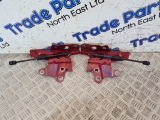 2022 ALFA ROMEO STELVIO VELOCE Q4 BONNET HINGES PAIR RED  2016,2017,2018,2019,2020,2021,2022,20232022 ALFA ROMEO STELVIO BONNET HINGES PAIR RED      GOOD