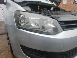 2009-2014 Volkswagen Polo Mk5 Hatchback 5 Door HEADLIGHT/HEADLAMP (DRIVER SIDE) 6r2941016e 2009,2010,2011,2012,2013,201409-14 Volkswagen Polo Mk5, 5 DOOR HEADLIGHT/HEADLAMP (DRIVER SIDE) 6r2941016e  6r2941016e chrome INSERT, FULLY WORKING NO LUGS BROKEN.    GOOD