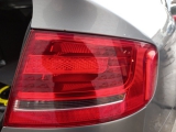 2008-2012 Audi A4 Mk4 B8 Saloon 4 Door REAR/TAIL LIGHT ON BODY ( DRIVERS SIDE)  2008,2009,2010,2011,20122008-2012 Audi A4 Mk4 B8 Saloon 4 Door REAR/TAIL LIGHT ON BODY DRIVERS SIDE  SEE IMAGES THE LIGHT IS CLEAN     GOOD