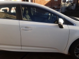2015-2018 TOYOTA Avensis D-4d Mk3 Estate 5 Door DOOR BARE (FRONT DRIVER SIDE) White  2015,2016,2017,20182015-2018 Toyota Avensis D-4d Mk3 DOOR BARE (FRONT DRIVER SIDE) White  SEE IMAGES FOR DESCRIPTION. AS IT MAY HAVE DENTS OR SCRATCHES.    GOOD
