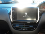 2012-2015 Peugeot 208 Mk1 Hatchback 5 Door Sat. Nav. Unit  2012,2013,2014,20152012-2015 PEUGEOT 208 MK1 Radio Navigation Unit  NO CODE   NO CODES SUPPLIED BUT IT COMES WITH SCREEN THE BUTTONS    GOOD