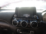 2019-2024 Nissan Juke Mk2 F16 Hatchback 5 Door SAT. NAV. UNIT  2019,2020,2021,2022,2023,20242019-2024 Nissan Juke Mk2 F16 HEAD UNIT CD RADIO STEREO   NO CODES SUPPLIED BUT IT COMES WITH SCREEN THE BUTTONS    GOOD