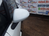 2010-2014 Vauxhall Corsa D Mk3 Fl Hatchback 3 Door DOOR MIRROR ELECTRIC (PASSENGER SIDE) White Z474  2010,2011,2012,2013,201410-14 Vauxhall Corsa D Mk3 Fl 3 DOOR MIRROR ELECTRIC (PASSENGER SIDE) White Z474  SEE MAGES FOR ANY SCUFFS AS THERE IS A FEW SCUFFS NOTHING MAJOR    GOOD