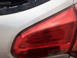 2012-2018 Kia Ceed Mk2 Hatchback 5 Door REAR/TAIL LIGHT ON TAILGATE (DRIVERS SIDE)  2012,2013,2014,2015,2016,2017,20182012-2018 Kia Ceed Mk2 Hatchback 5 Door REAR/TAIL LIGHT ON TAILGATE DRIVERS SIDE  SEE IMAGES THE LIGHT IS CLEAN     GOOD