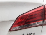 2015-2019 Hyundai I40 Mk1 Fl Saloon 4 Door REAR/TAIL LIGHT ON TAILGATE (DRIVERS SIDE)  2015,2016,2017,2018,201915-19 Hyundai I40 Mk1 Fl Saloon 4 Door REAR/TAIL LIGHT ON TAILGATE DRIVERS SIDE  SEE IMAGES THE LIGHT IS CLEAN     GOOD