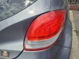 Hyundai Veloster 1.6 Gdi 4 Door Hatchback 2011-2018 TAIL LIGHT (DRIVER SIDE)  2011,2012,2013,2014,2015,2016,2017,2018Hyundai Veloster 1.6 Gdi 4 Door Hatchback 2011-2018 Tail Light (driver Side)       GOOD