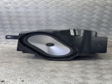 Land Rover Range Rover Td6 Vogue 6 Dohc 2002-2005 UNDER SEAT SUBWOOFER DRIVER SIDE 2002,2003,2004,2005RANGE ROVER VOGUE SUBWOOFER L322 2005 XQA500050     USED