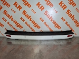 2018-2023 FORD TRANSIT CUSTOM 2.0 REAR BUMPER CENTRE SECTION  2018,2019,2020,2021,2022,20232018-2023 FORD TRANSIT CUSTOM 2.0 REAR BUMPER CENTRE SECTION WHITE WITH PARKING      Used