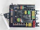 Bmw 320 Xdrive M Sport 2015-2018 FUSE BOX 2015,2016,2017,2018Bmw 320 Xdrive M Sport F30 2015 FUSE BOX 9389070 9389070     GOOD