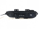 Kia Sportage Crdi 2010-2023 USB SOCKET PLUG / PORT 2010,2011,2012,2013,2014,2015,2016,2017,2018,2019,2020,2021,2022,2023Kia Sportage Crdi MK3 2012 USB AUX iPOD SOCKET PLUG PORT 96110-3W000 96110-3W000     GOOD