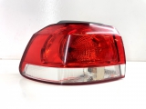 Volkswagen Golf Se Tsi Mk6 Hatch 2008-2012 REAR/TAIL LIGHT ON BODY (PASSENGER SIDE) 5K0945095E 2008,2009,2010,2011,2012Volkswagen Golf Se Tsi Mk6 Hatch 2009 REAR OUTER TAIL LIGHT PASSENGER 5K0945095E 5K0945095E     GOOD